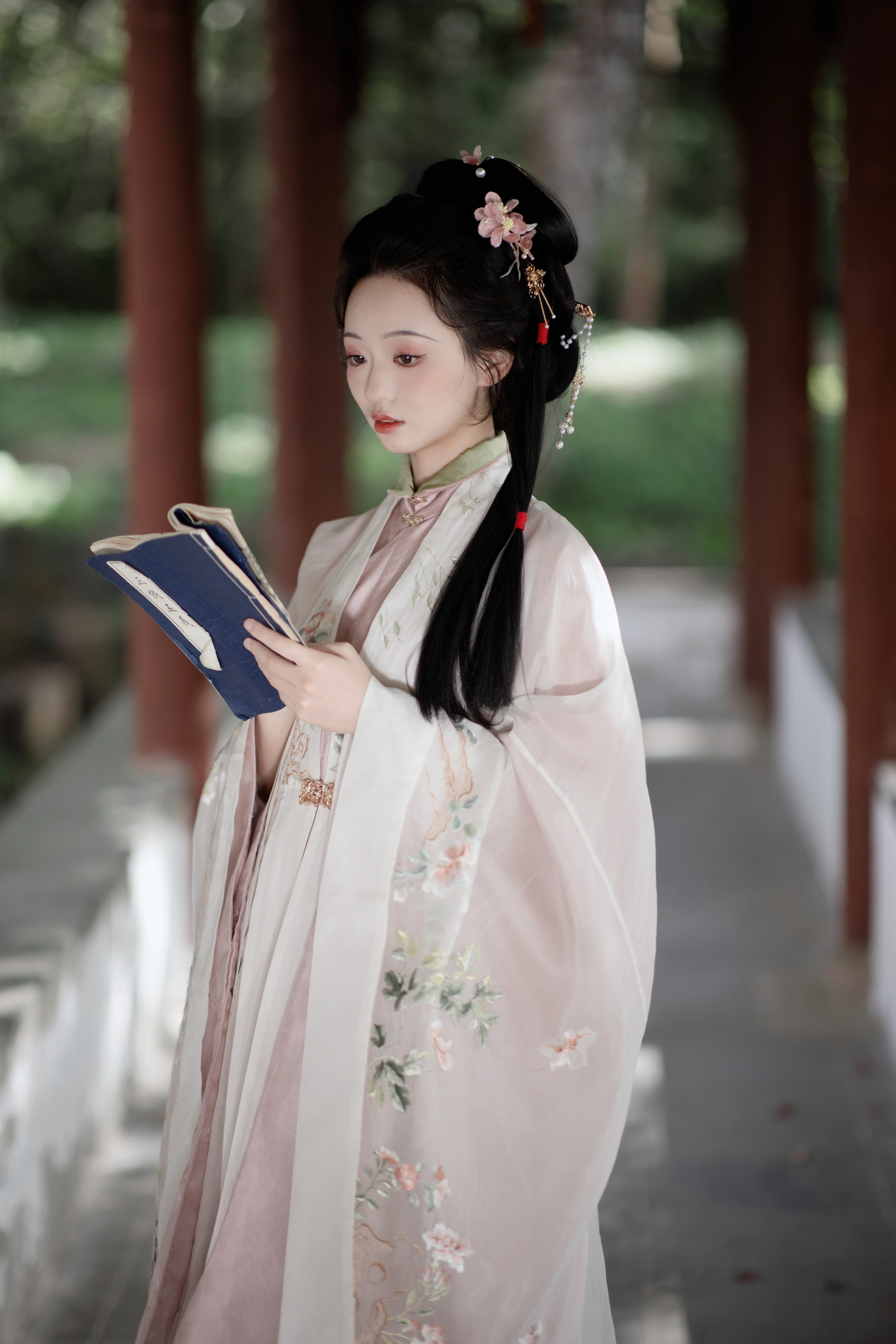 [YITUYU艺图语]2023.11.26 暖冬 小羊爱干饭 2